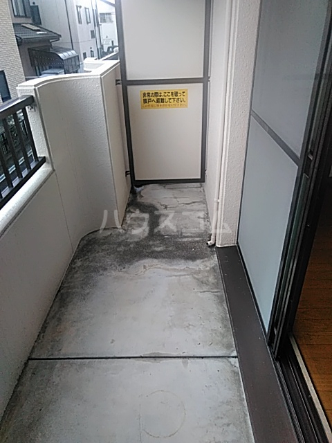 16/20 バルコニー