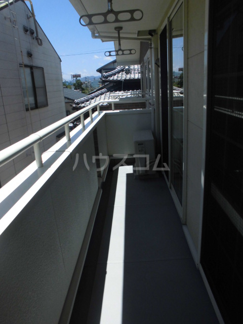 20/30 バルコニー