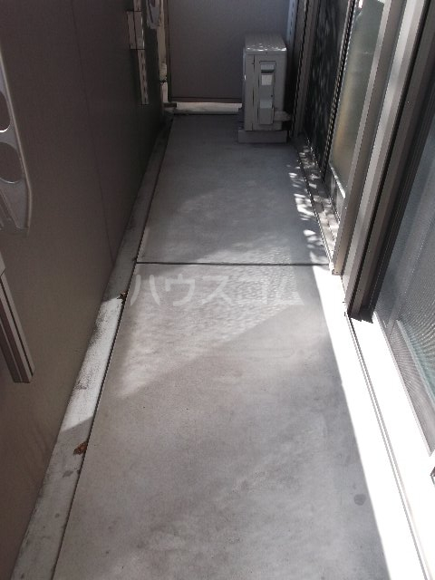 17/26 バルコニー