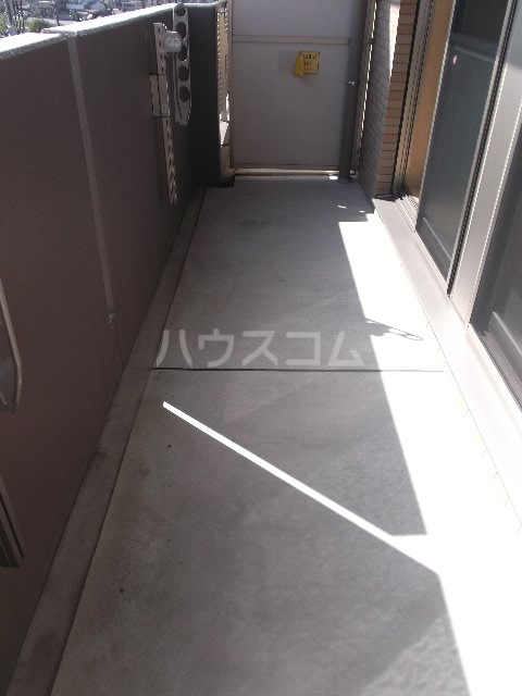 19/25 バルコニー