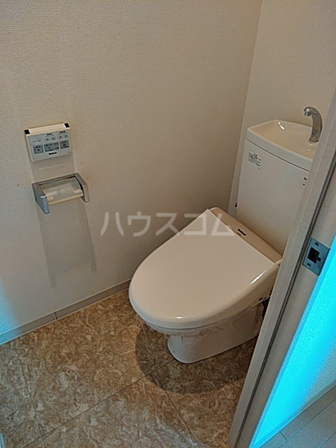 14/30 トイレ