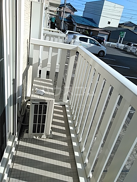 22/28 バルコニー