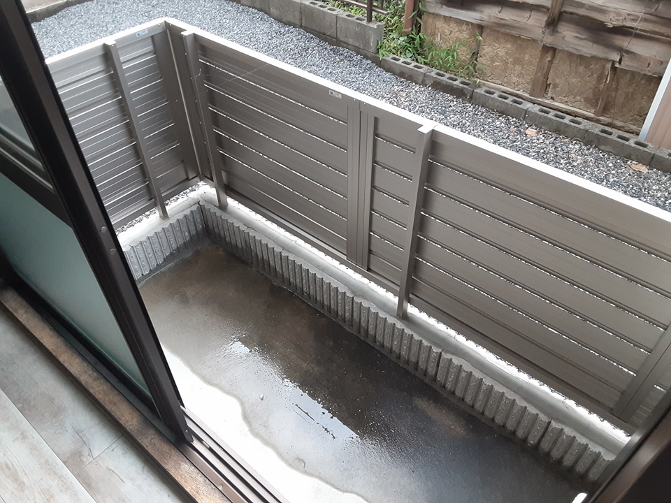 19/27 バルコニー