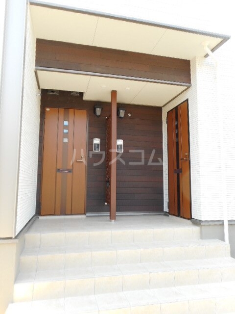 15/21 エントランス