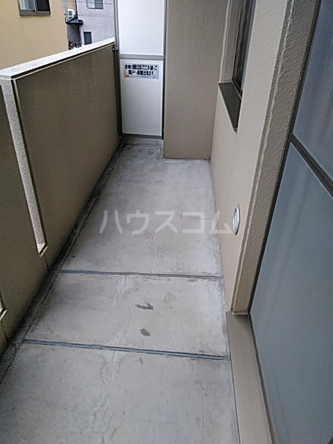 14/19 バルコニー