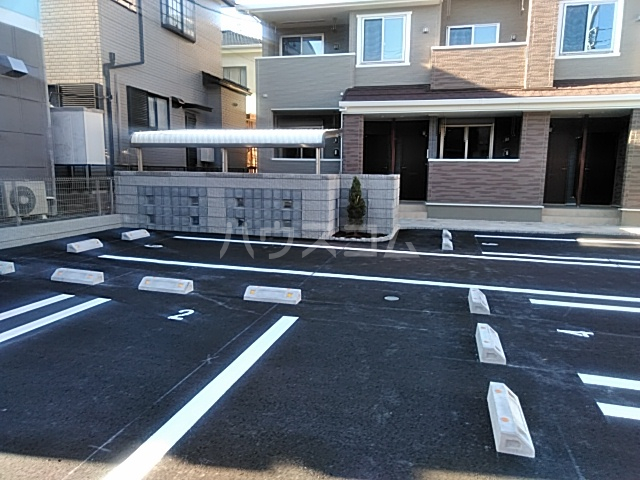 2/8 駐車場