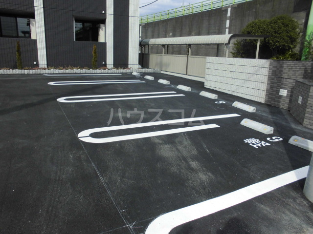 24/30 駐車場