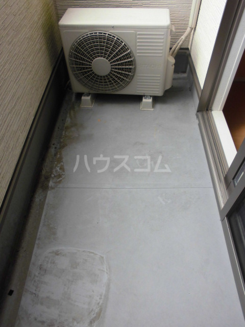 19/30 バルコニー