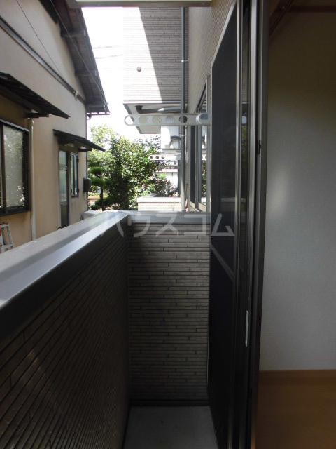 20/30 バルコニー