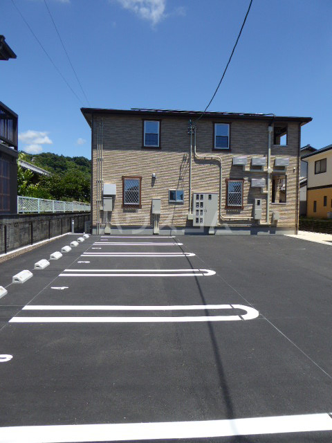 19/26 エントランス