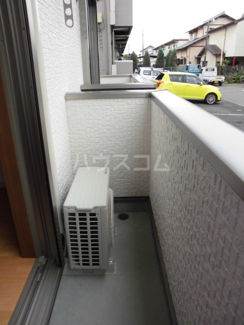 17/23 バルコニー