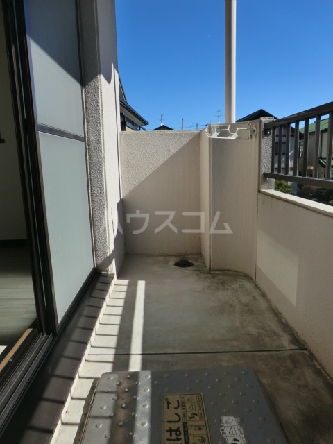 13/23 バルコニー