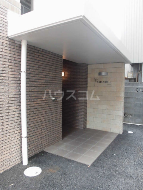 2/3 エントランス