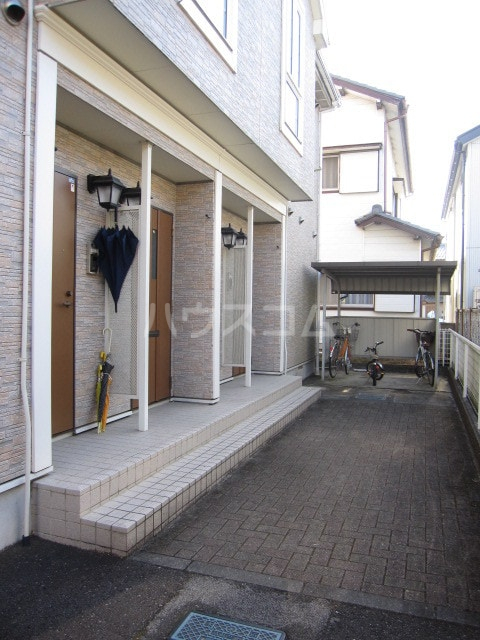 2/8 エントランス