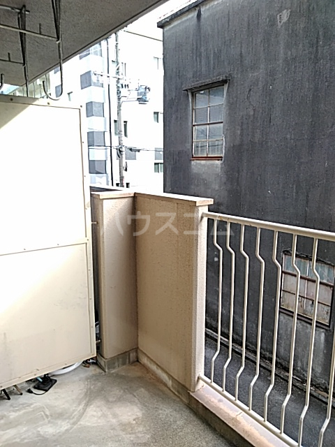 20/26 バルコニー