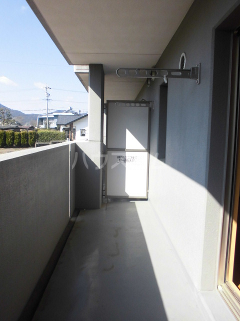 19/27 バルコニー