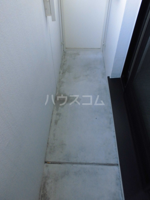 14/17 バルコニー