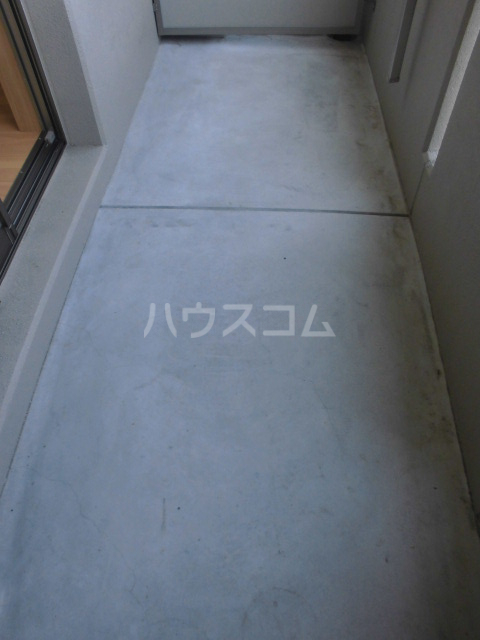 19/30 バルコニー