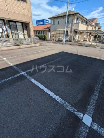 26/29 駐車場