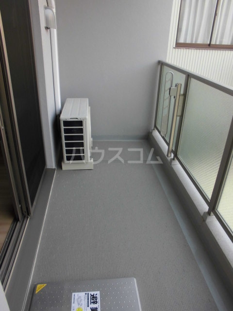 13/23 バルコニー