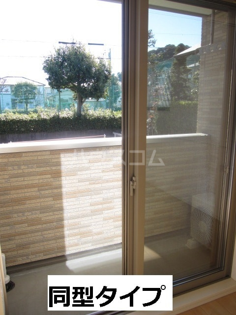 15/23 バルコニー