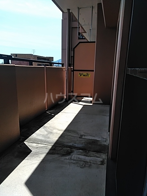 18/29 バルコニー