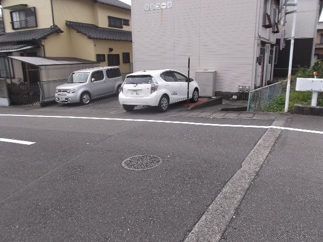 15/17 駐車場