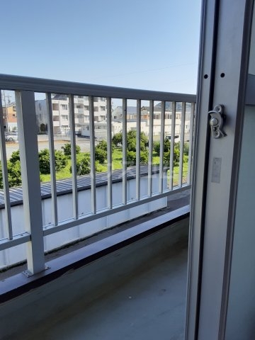 16/22 バルコニー