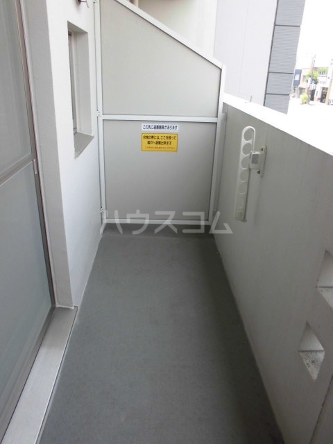 17/23 バルコニー