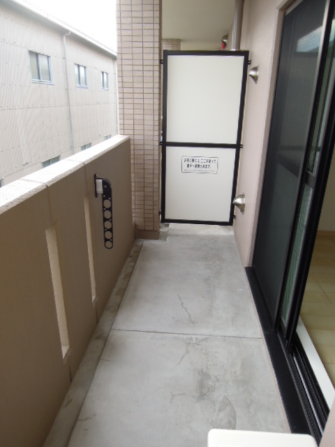 13/24 バルコニー