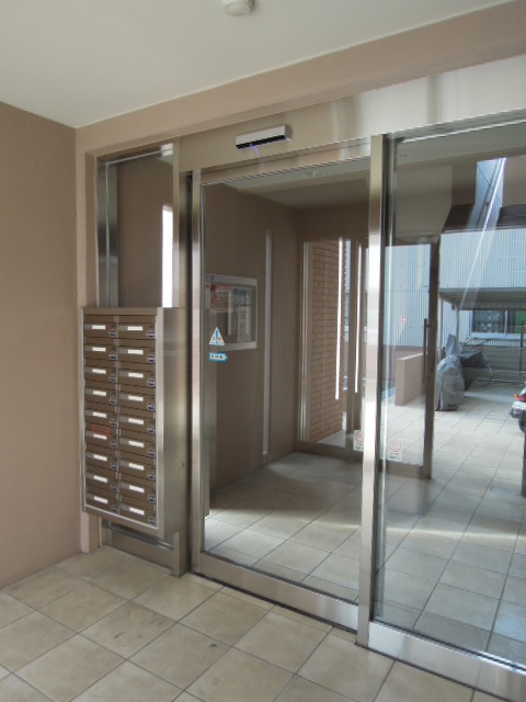 17/24 エントランス