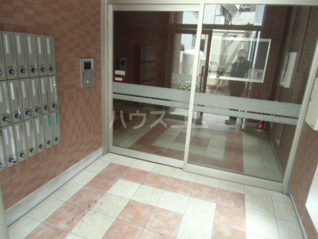 2/6 エントランス