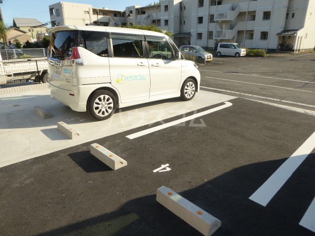 2/8 駐車場