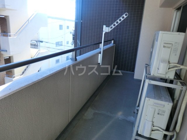 16/25 バルコニー