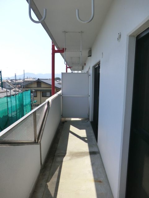 16/28 バルコニー