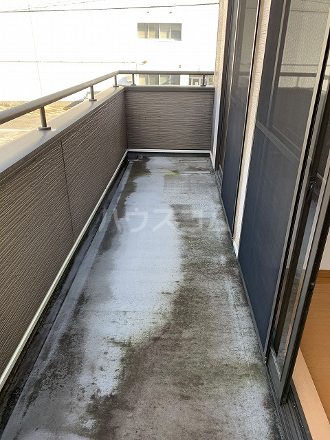 21/30 バルコニー