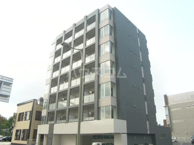 20/27 エントランス