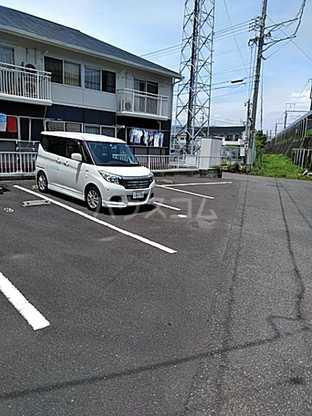 2/4 駐車場