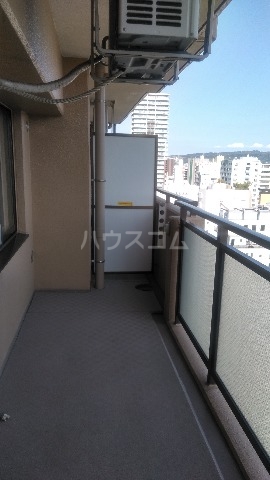 21/30 バルコニー