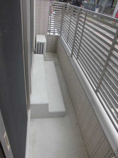 13/20 バルコニー