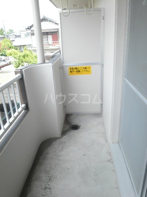 16/23 バルコニー