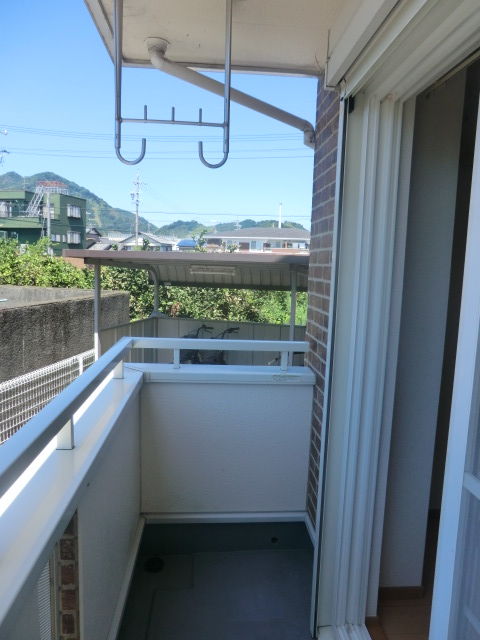 18/28 バルコニー