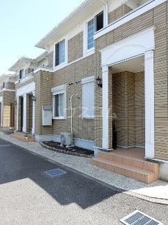 14/20 エントランス