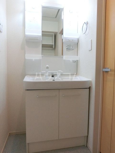 16/30 洗面