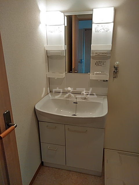 18/30 洗面