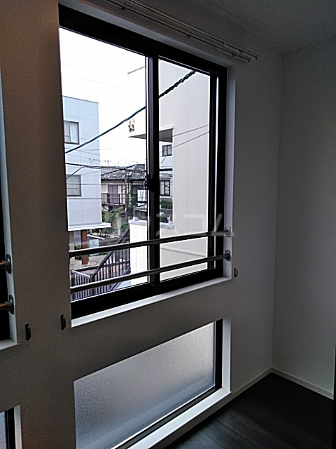 23/30 バルコニー