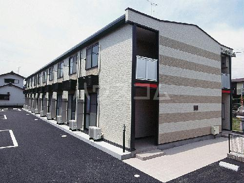 13/18 エントランス