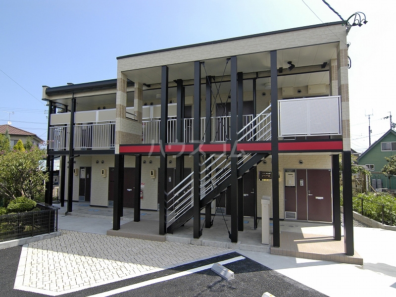 14/15 エントランス