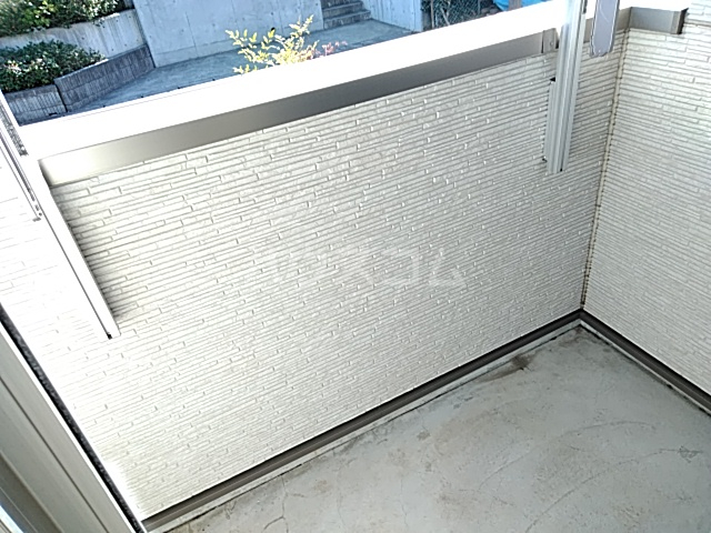 15/27 バルコニー