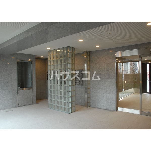 15/22 エントランス